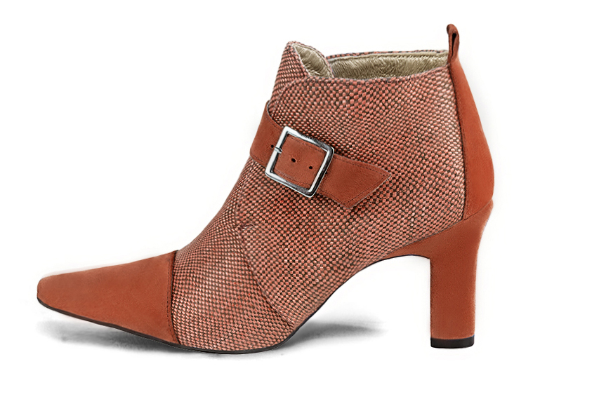 Terracotta orange women's ankle boots with buckles at the front. Tapered toe. High kitten heels. Profile view - Florence KOOIJMAN